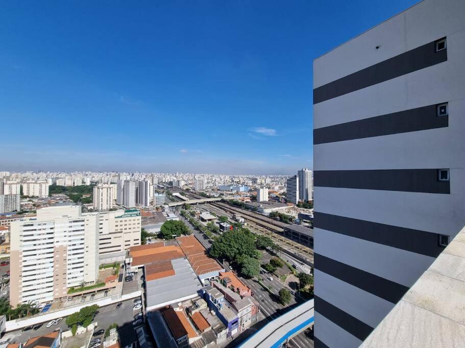 Ap10 Confortavel Com Wifi, Piscina, Rooftoop E Academia Em Frente Ao Metro Apartamento São Paulo